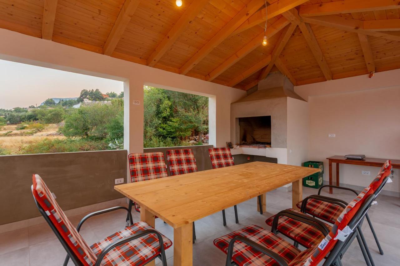 Willa Secluded House - Guaranteed Privacy - Heated Pool Klis Zewnętrze zdjęcie